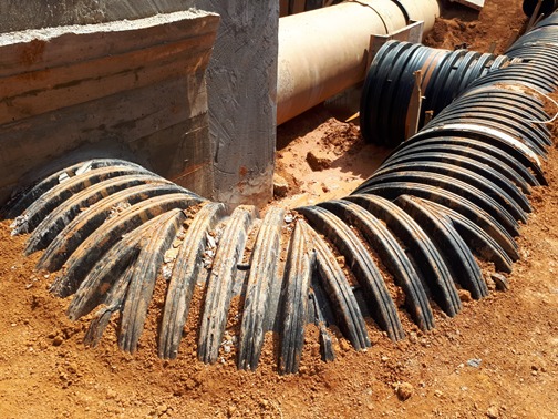 imagem Caesb utiliza tubos corrugados para revitalizar Estacao de tratamento do DF 07